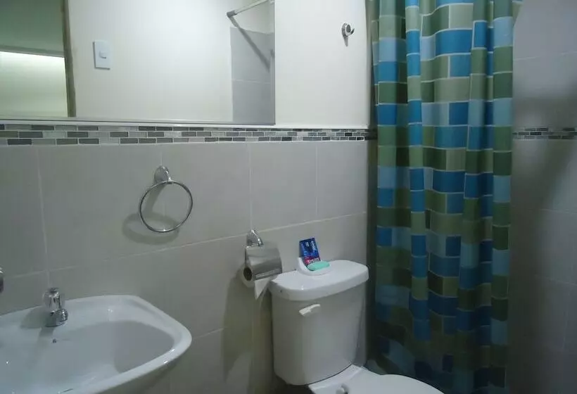 ペンション Hostaling Guayaquil