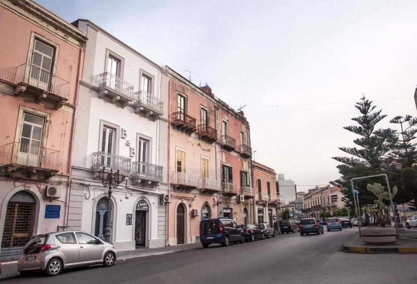 بنسيون Liberty Palace