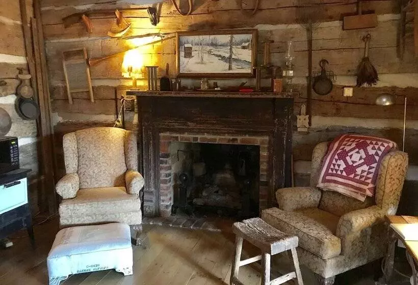 Majatalo Pecan Grove Cottages