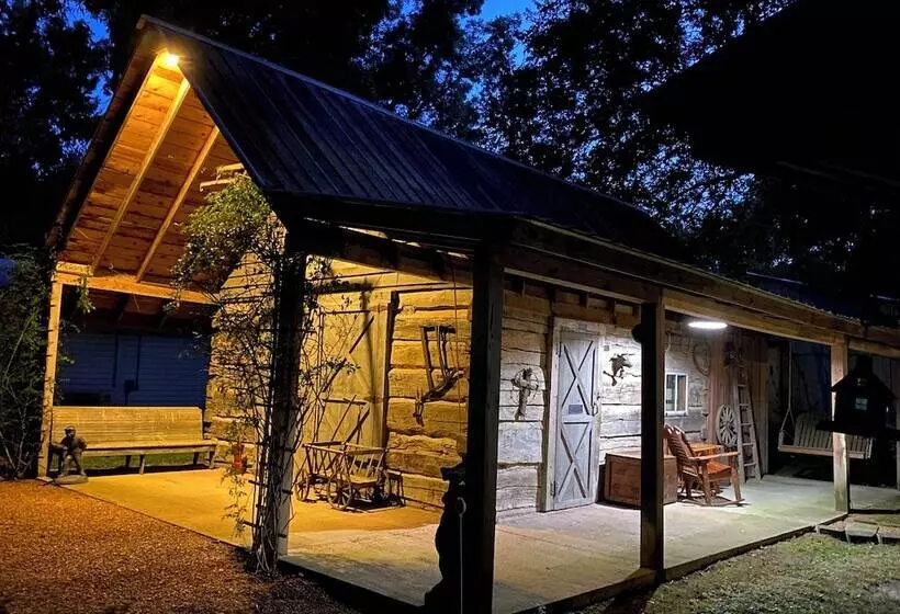 Majatalo Pecan Grove Cottages