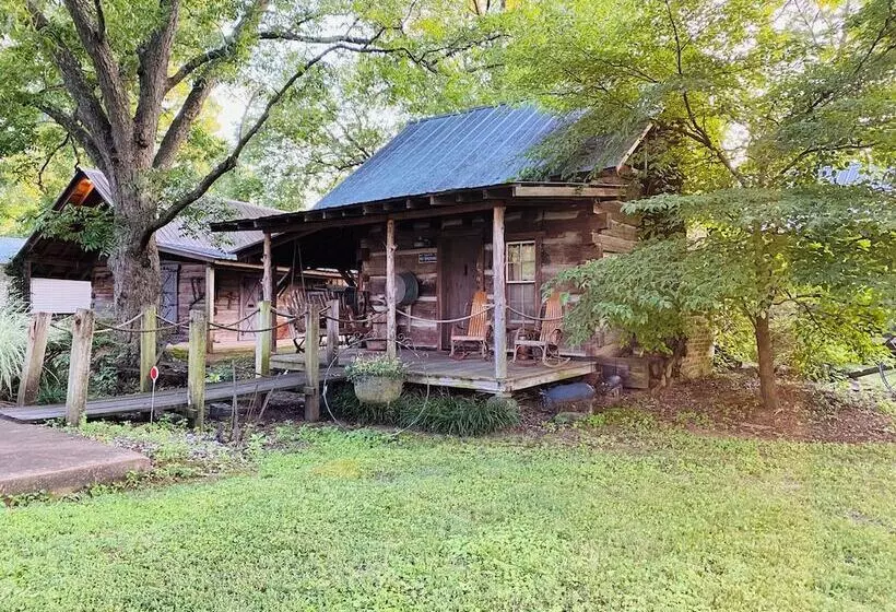 Majatalo Pecan Grove Cottages