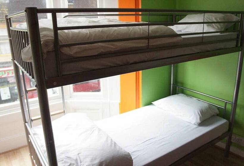 The Kings Arms Hostel