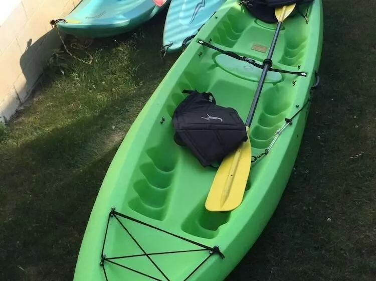 The Wellington Cottage