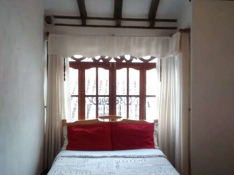 Tinva Hostal   Hostel