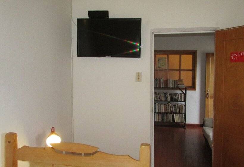 Tinva Hostal   Hostel