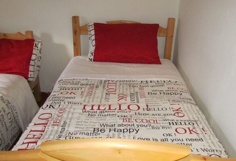 Tinva Hostal   Hostel