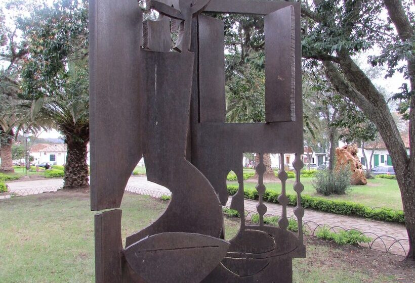 Tinva Hostal   Hostel