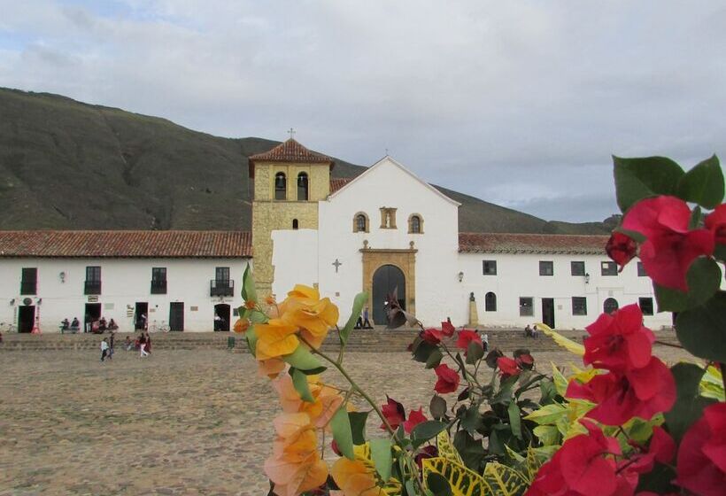 Tinva Hostal   Hostel