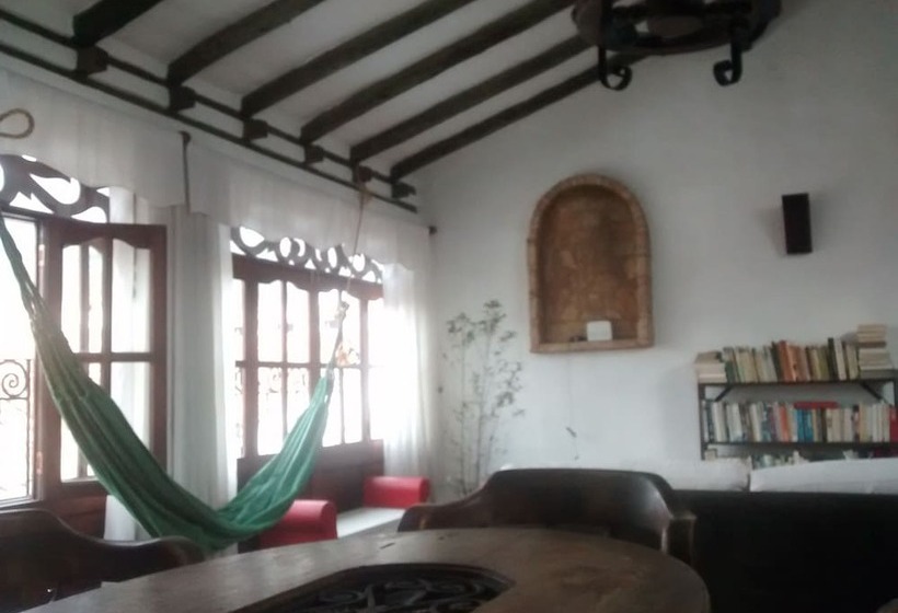 Tinva Hostal   Hostel