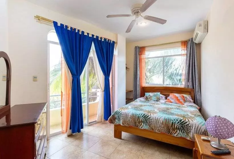 Aamiaismajoitus (B&B) Ariana´s Galapagos Hostal