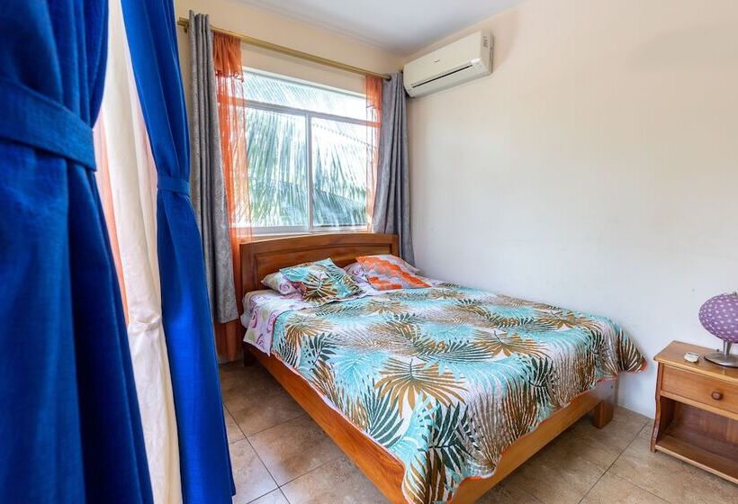 Bed & Breakfast Ariana´s Galapagos Hostal