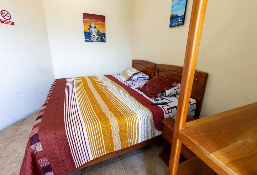Bed & Breakfast Ariana´s Galapagos Hostal