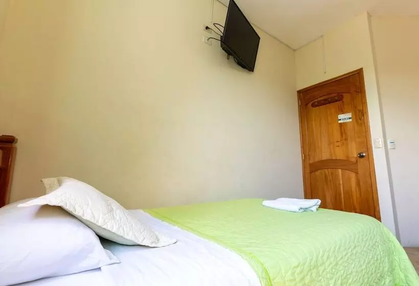 Aamiaismajoitus (B&B) Ariana´s Galapagos Hostal