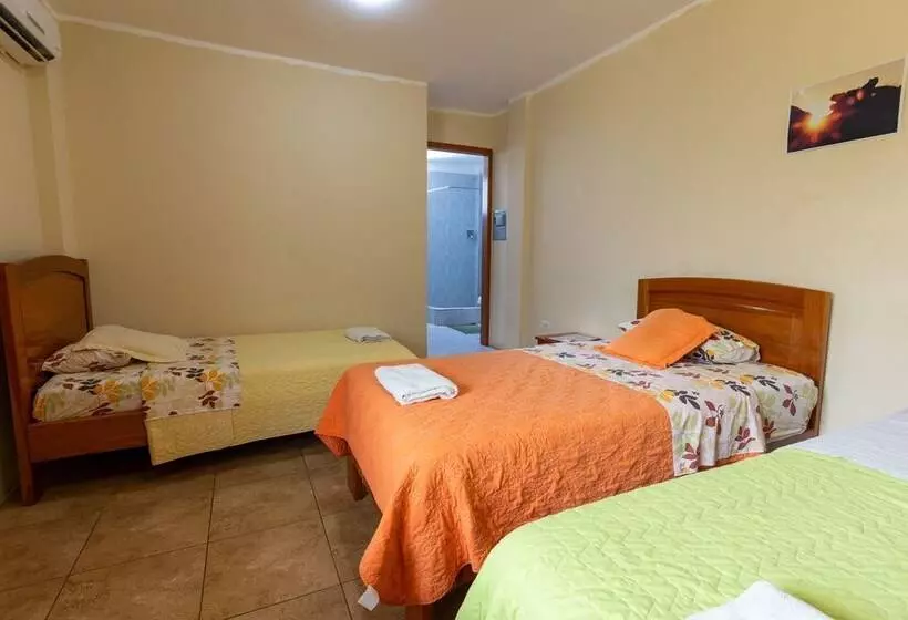 Aamiaismajoitus (B&B) Ariana´s Galapagos Hostal