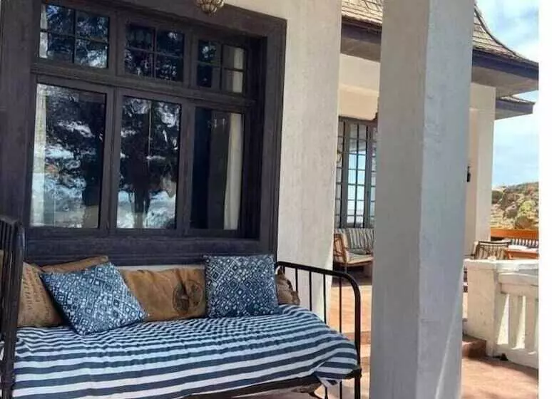 Aamiaismajoitus (B&B) Casa Wilson