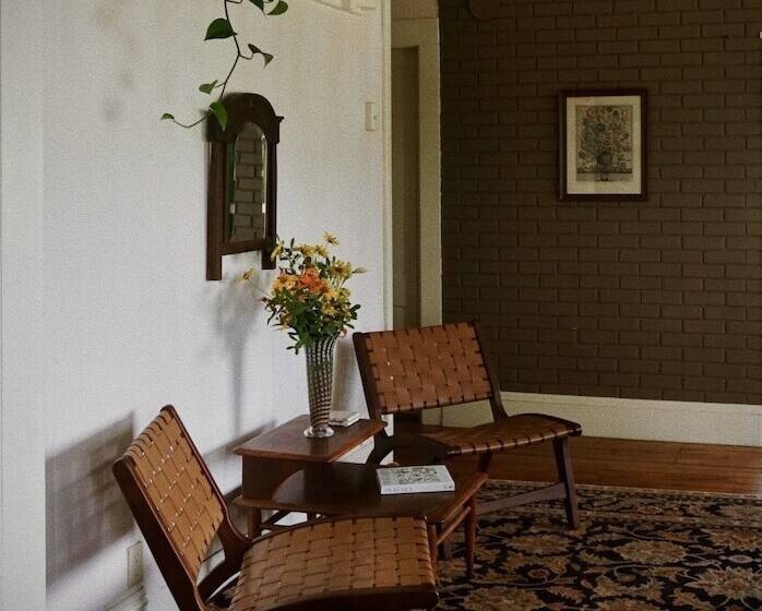 مبيت وإفطار Harvest Barn Inn