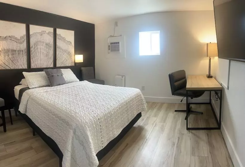 Chewelah Motel And Rv Park