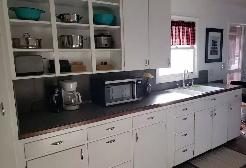 Chewelah Motel And Rv Park