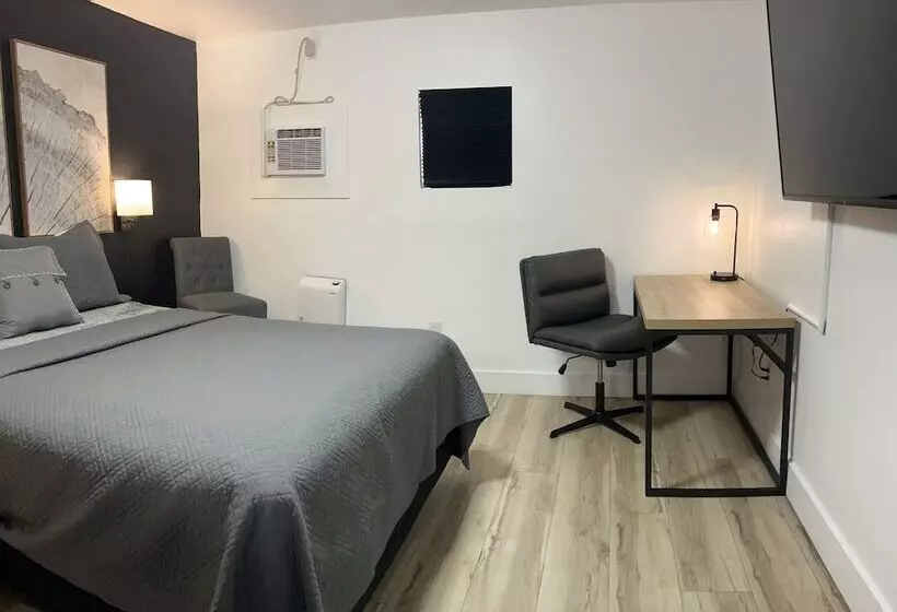 Chewelah Motel And Rv Park