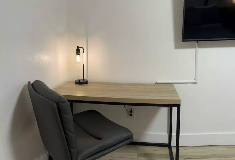 Chewelah Motel And Rv Park