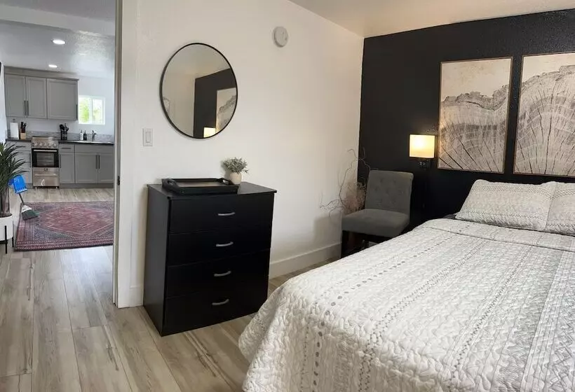 Chewelah Motel And Rv Park