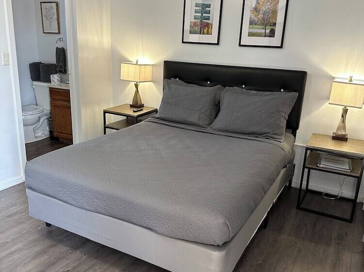 Chewelah Motel And Rv Park