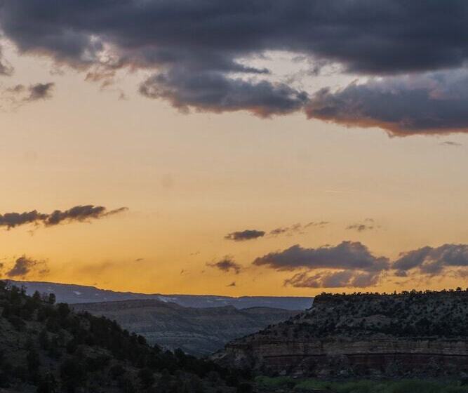 Escalante Grand Resort