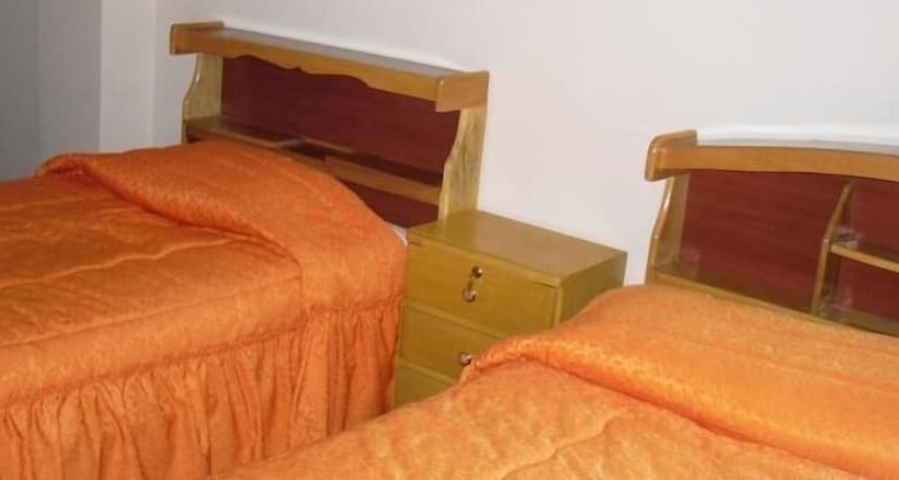 Hostal Business Inn & Mystic Suite