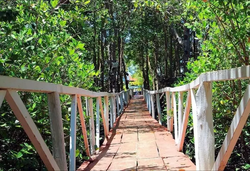 簡易ホテル Pousada Ilha Do Desejo