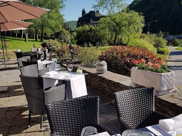 ホテル Auberge D'alle