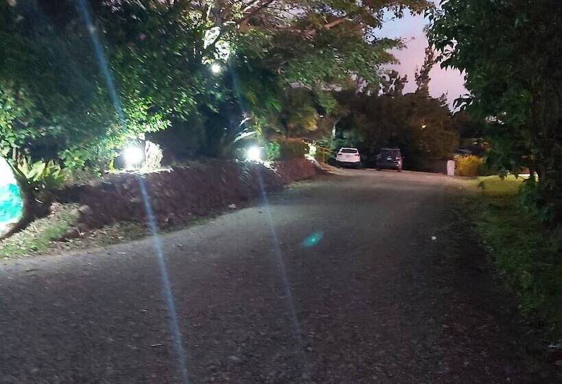 ホテル Bella Vista Lodge