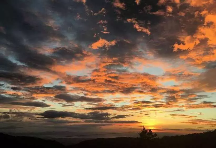 Hotelli Bella Vista Lodge