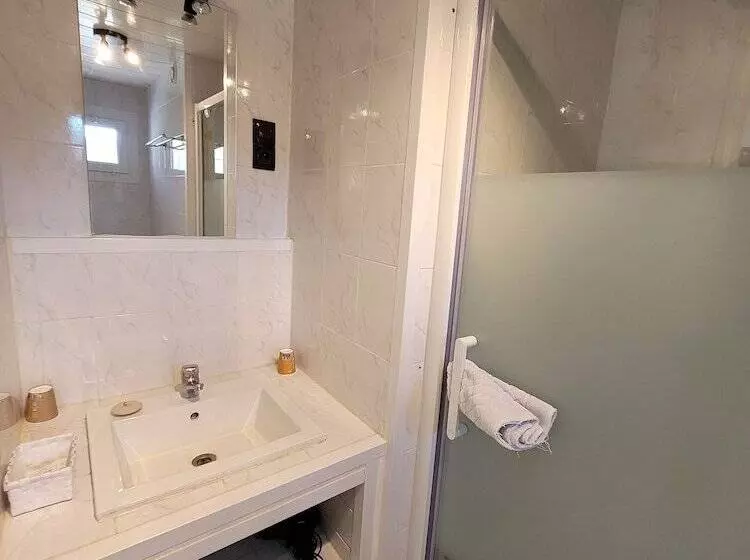 Hotelli Hôtel Du Col De Crous