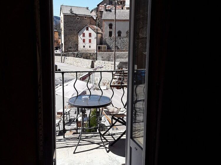 ホテル Hôtel Du Col De Crous