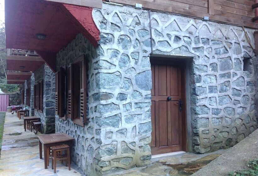 Hotel Mencuna Konaklari