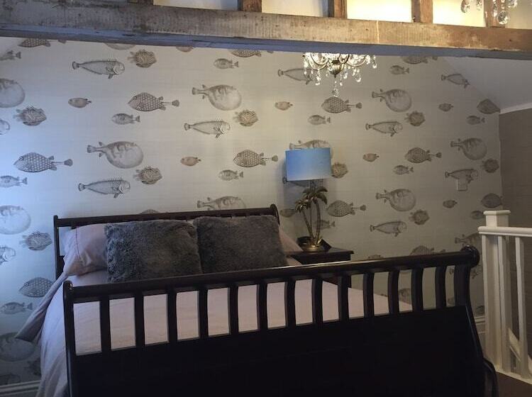 فندق Mrs Salisbury S Serviced Accommodation