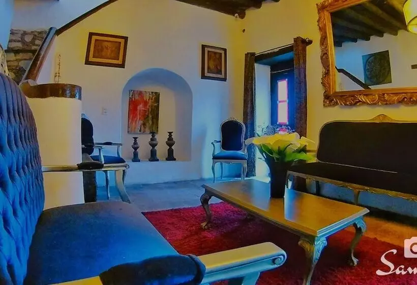 ホテル Ruinas Del Real