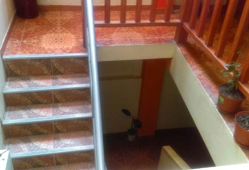 ホテル Samana Wasi