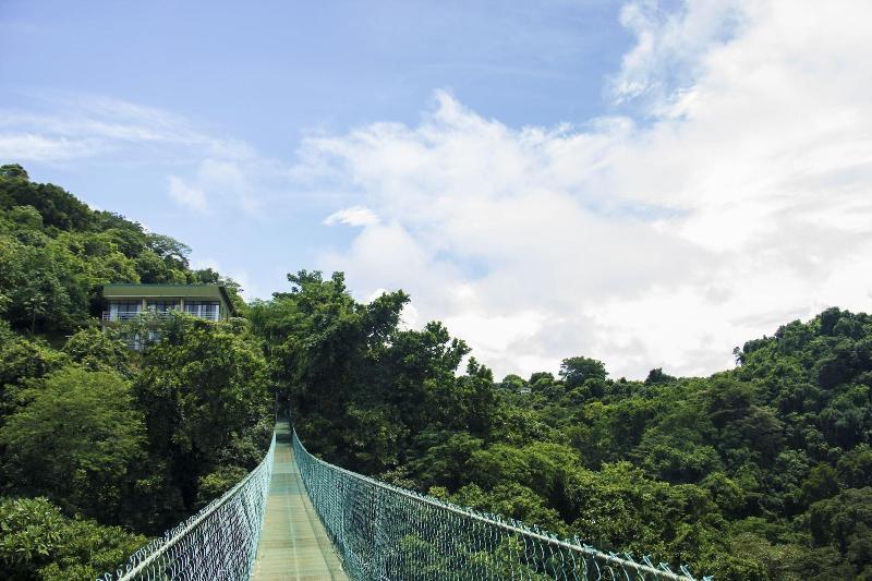 هتل Sunshine Sanctuary