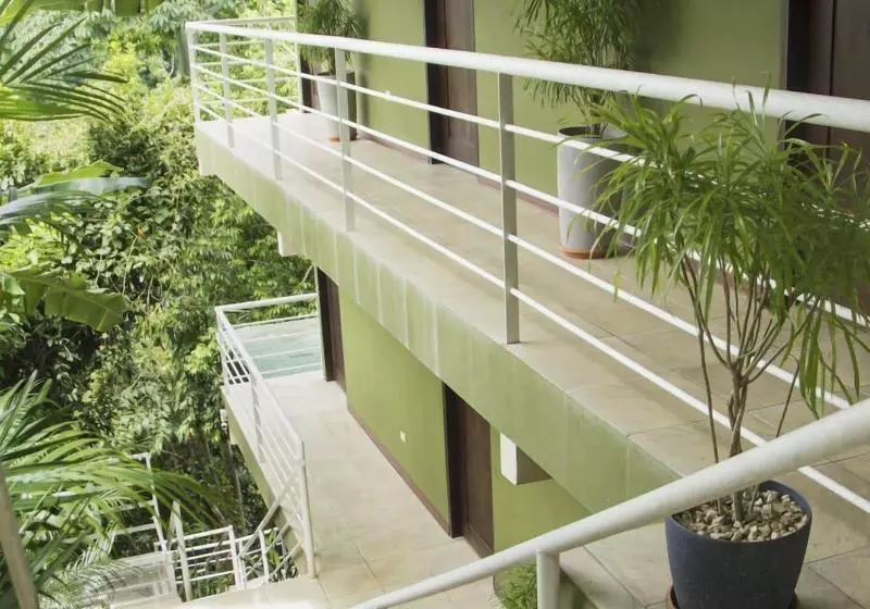 Hotelli Sunshine Sanctuary