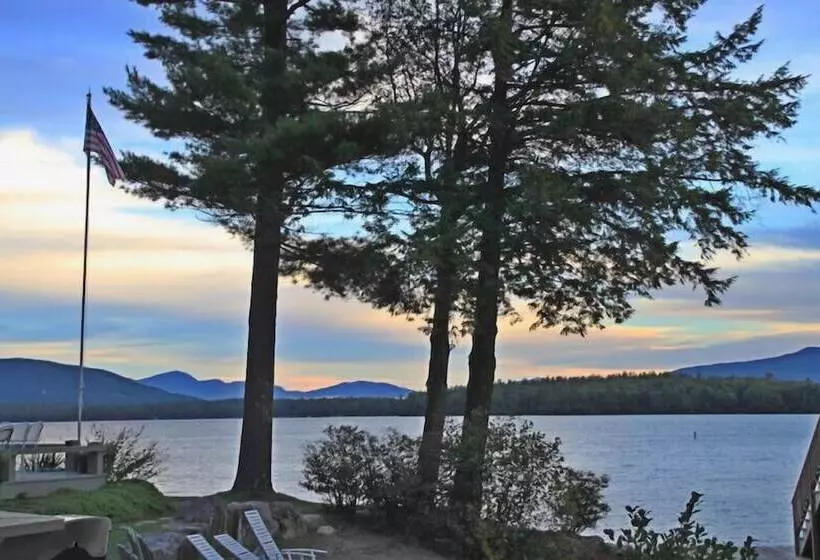 Hotelli Oliver Lodge