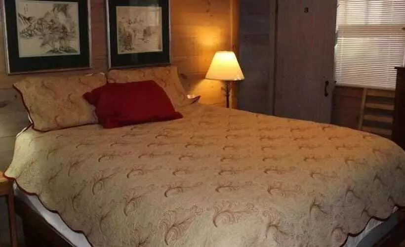 Hotelli Oliver Lodge