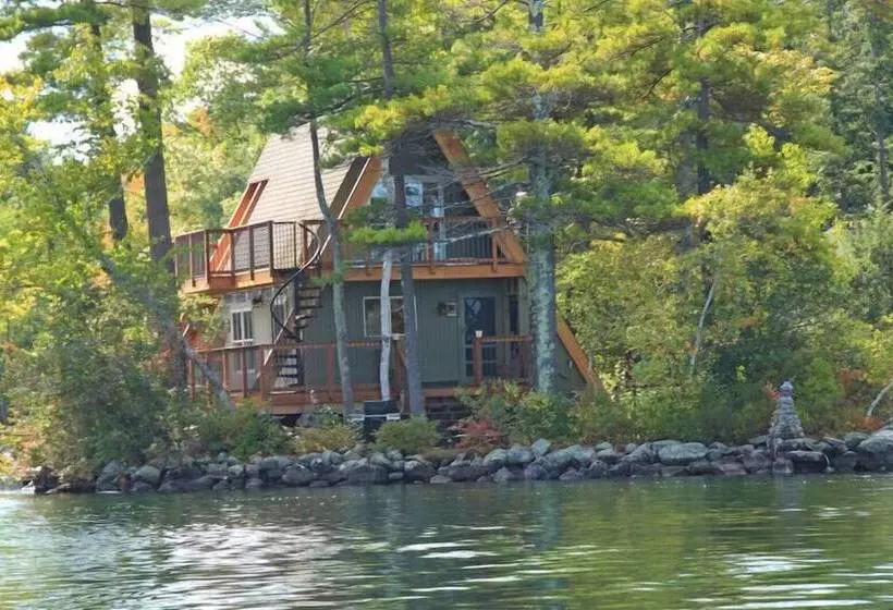 Hotelli Oliver Lodge