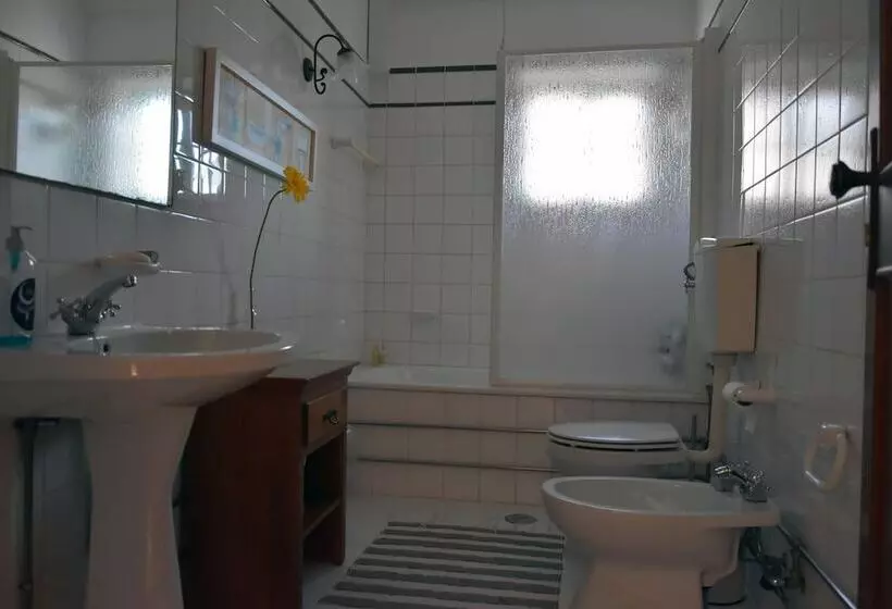ペンション Casas Do Adro