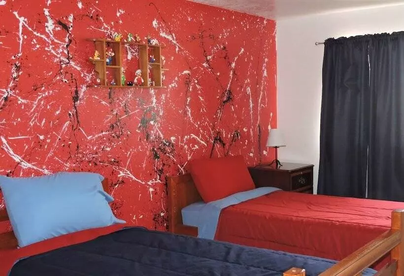 ペンション Lake Powell Manor