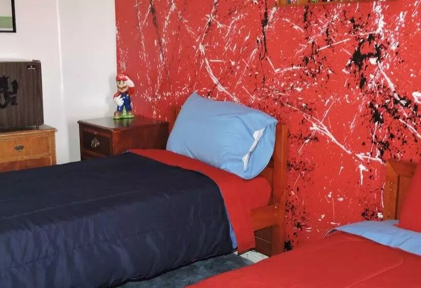 ペンション Lake Powell Manor