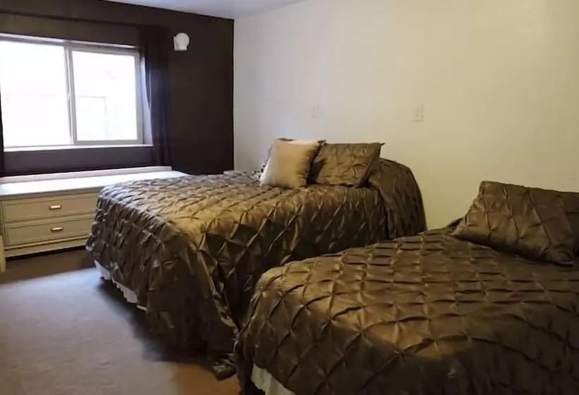 ペンション Lake Powell Manor