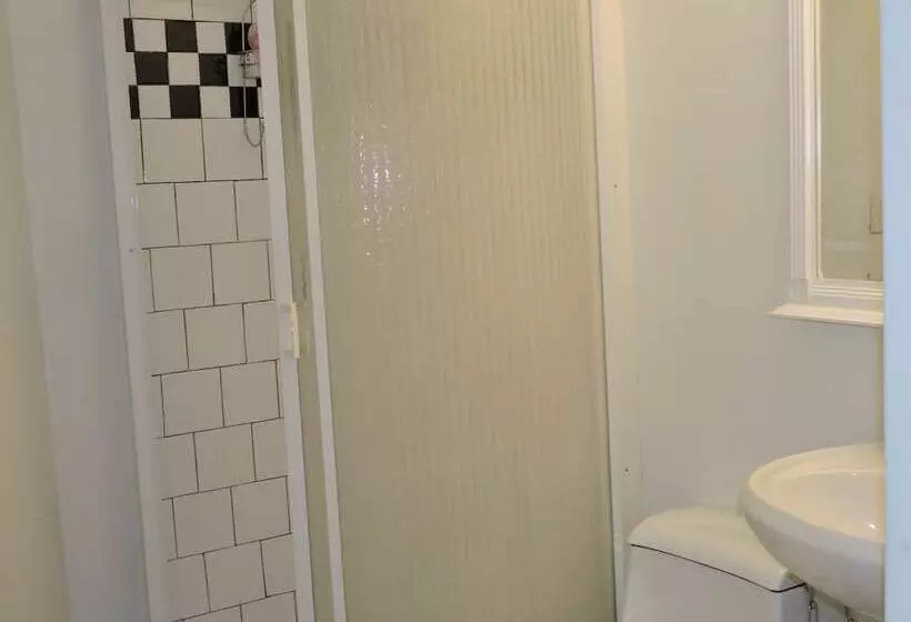 ペンション Lake Powell Manor