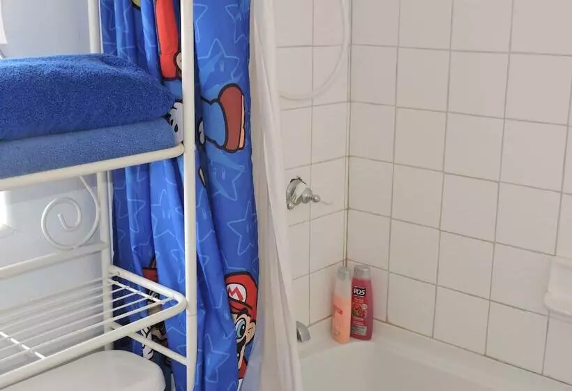 ペンション Lake Powell Manor