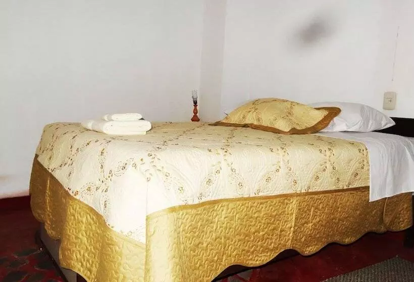 Majatalo Vestigios Rural